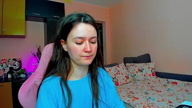 Snapshot of ameli_moon chatting on December 18, 2025, 11:38 am ameli moon online show from December 18, 2025, 11:38 am