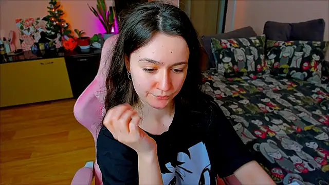 Snapshot of ameli_moon chatting on February 26, 2026, 11:42 am ameli moon online show from February 26, 2026, 11:42 am