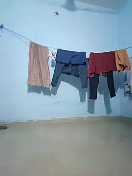 Snapshot of Shubu_76 chatting on October 11, 2025, 6:17 pm Shubu 76 online show from October 11, 2025, 6:17 pm