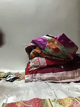 Snapshot of Shubu_76 chatting on November 26, 2025, 5:58 pm Shubu 76 online show from November 26, 2025, 5:58 pm