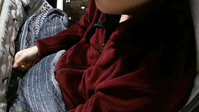 Snapshot of cinnabar_red chatting on April 6, 2026, 3:37 am cinnabar red online show from April 6, 2026, 3:37 am