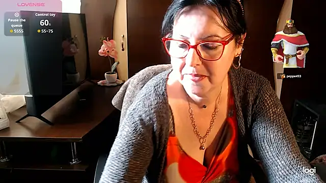 exymilf  online show from December 1, 2025, 11:26 am