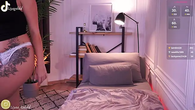 Liya Gold  online show from December 4, 2024, 8:40 pm