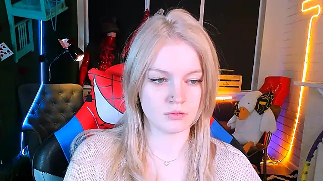 GraceGlamour online show from February 13, 2025, 11:17 am