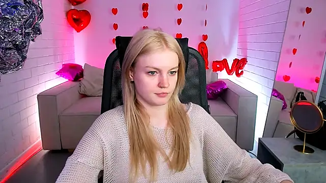 GraceGlamour online show from March 11, 2025, 8:20 am