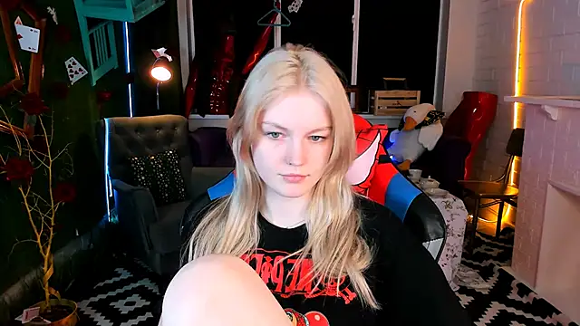 GraceGlamour online show from March 15, 2025, 11:19 am