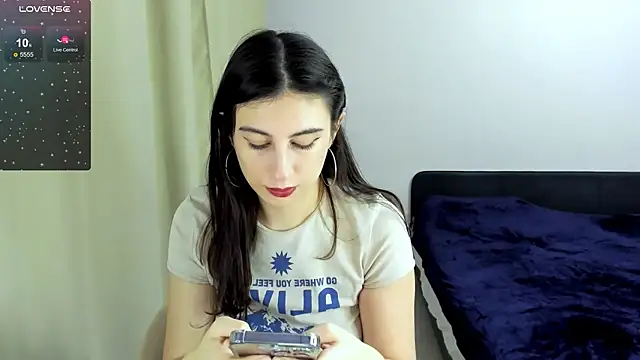 briannababy  online show from January 17, 2025, 7:05 pm