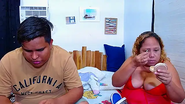 Snapshot of lucasandSofi chatting on March 31, 2026, 2:46 am lucasandSofi online show from March 31, 2026, 2:46 am