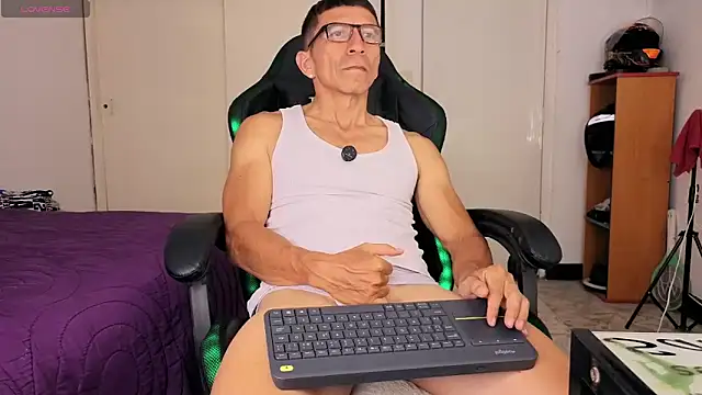 KALE 19 online show from May 29, 2026, 2:31 am