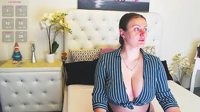 Ysabell01 online show from April 9, 2026, 4:23 am