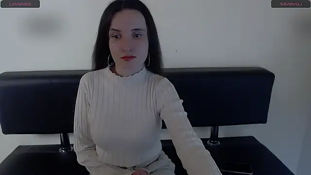 LaimaV  online show from March 10, 2026, 10:15 pm