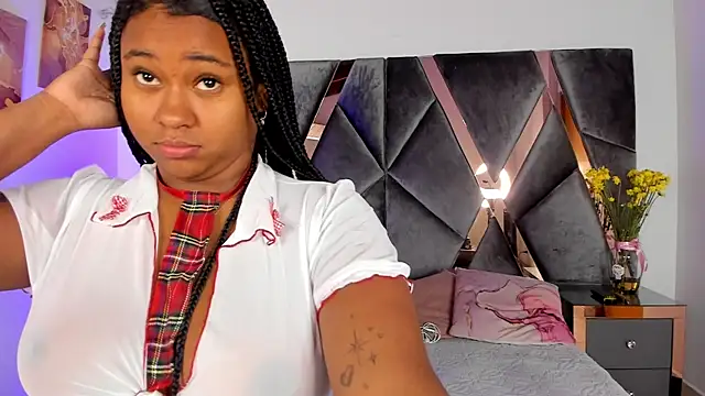 Milan ebony online show from July 4, 2026, 12:22 pm