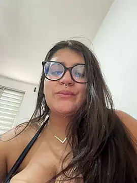 Snapshot of isa_ofc2024 chatting on December 14, 2024, 12:12 pm isa ofc2024 online show from December 14, 2024, 12:12 pm