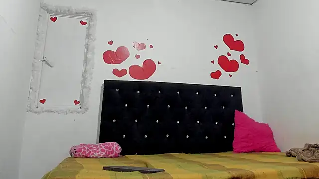 Snapshot of chloe_evanx_ chatting on March 14, 2025, 7:55 pm chloe evanx online show from March 14, 2025, 7:55 pm