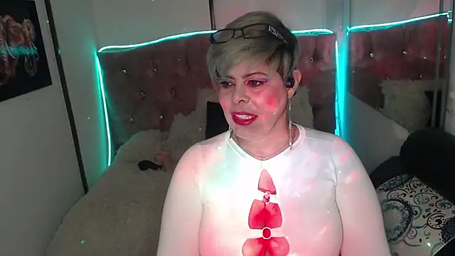 Snapshot of Grecia_Horny chatting on January 24, 2025, 9:06 am Grecia Horny online show from January 24, 2025, 9:06 am