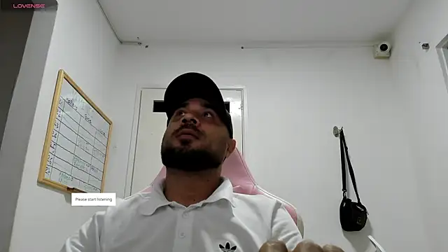 AlexxCas online show from June 3, 2026, 11:54 pm
