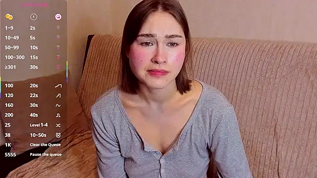 Snapshot of sleeeep_y chatting on February 12, 2026, 5:19 pm sleeeep y online show from February 12, 2026, 5:19 pm