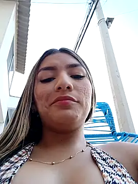 GIRL DONCELLA online show from January 18, 2025, 10:39 pm