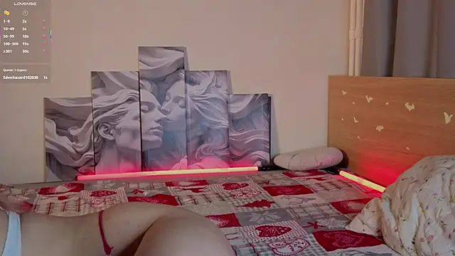 Snapshot of OttilieBurruss chatting on February 11, 2026, 11:04 am OttilieBurruss online show from February 11, 2026, 11:04 am