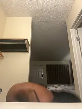 miamiworld online show from November 4, 2025, 10:36 am