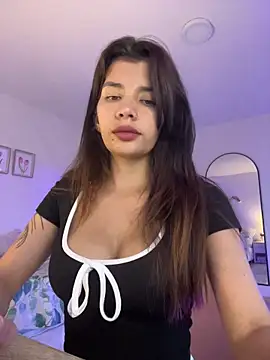 Snapshot of adop_me__ chatting on February 5, 2026, 10:47 pm adop me online show from February 5, 2026, 10:47 pm