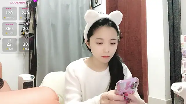 Snapshot of QQ88-99 chatting on February 12, 2025, 9:10 am QQ88-99 online show from February 12, 2025, 9:10 am