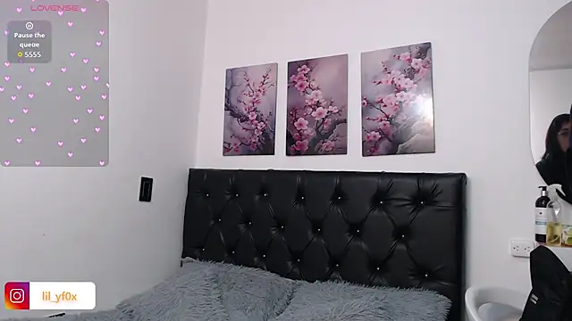 Snapshot of lily_f00x chatting on September 14, 2025, 12:04 pm lily f00x online show from September 14, 2025, 12:04 pm