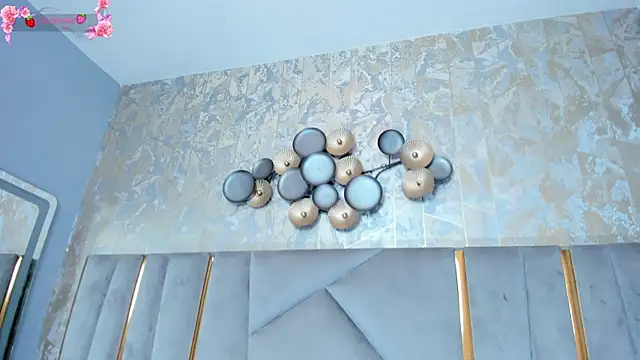 Snapshot of KimDevinne chatting on January 9, 2026, 2:36 am KimDevinne online show from January 9, 2026, 2:36 am