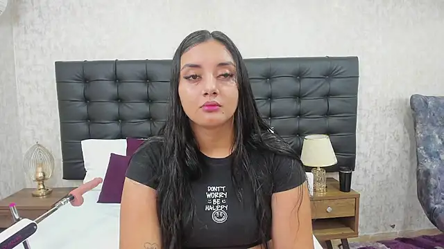 Snapshot of AmaliaDalton chatting on February 1, 2025, 11:10 am AmaliaDalton online show from February 1, 2025, 11:10 am