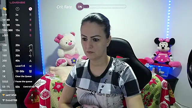 Snapshot of Sofiiaa_Cooper chatting on December 4, 2024, 10:41 pm Sofiiaa Cooper online show from December 4, 2024, 10:41 pm