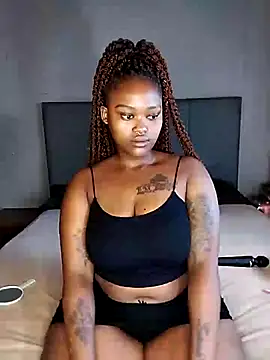 Snapshot of ThickPearlx23 chatting on March 16, 2026, 6:39 am ThickPearlx23 online show from March 16, 2026, 6:39 am