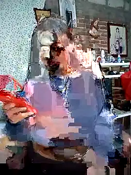 Snapshot of yovana13 chatting on September 27, 2025, 12:43 pm yovana13 online show from September 27, 2025, 12:43 pm