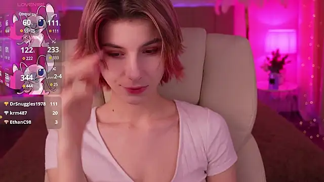 Snapshot of HaylaAmber chatting on December 30, 2024, 7:15 am HaylaAmber online show from December 30, 2024, 7:15 am