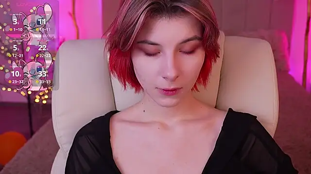 Snapshot of HaylaAmber chatting on January 9, 2025, 6:48 am HaylaAmber online show from January 9, 2025, 6:48 am