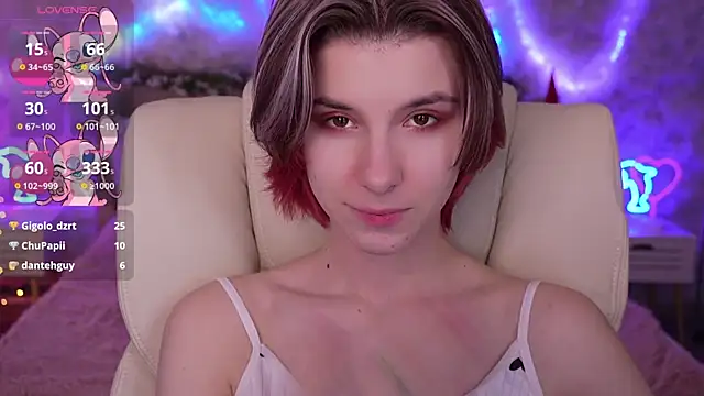 Snapshot of HaylaAmber chatting on January 27, 2025, 11:33 pm HaylaAmber online show from January 27, 2025, 11:33 pm