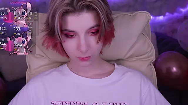 Snapshot of HaylaAmber chatting on February 15, 2025, 5:07 pm HaylaAmber online show from February 15, 2025, 5:07 pm