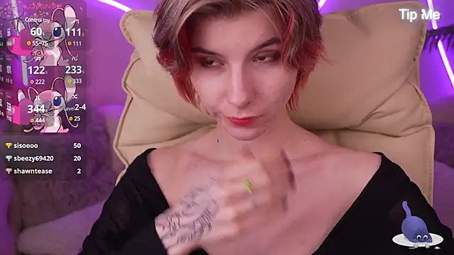 Snapshot of HaylaAmber chatting on March 11, 2025, 5:27 am HaylaAmber online show from March 11, 2025, 5:27 am