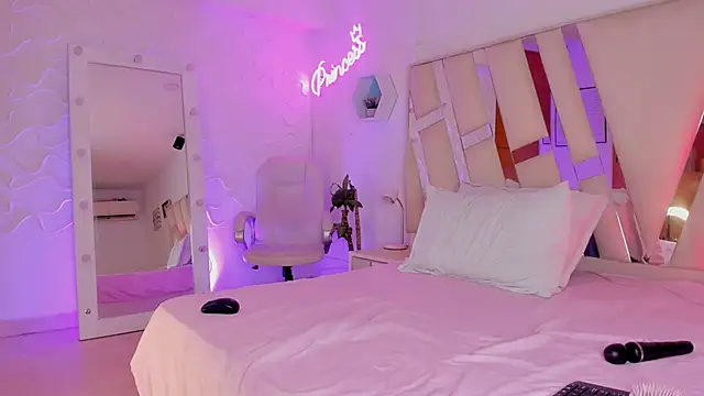 EthanCollens online show from November 14, 2025, 10:07 pm