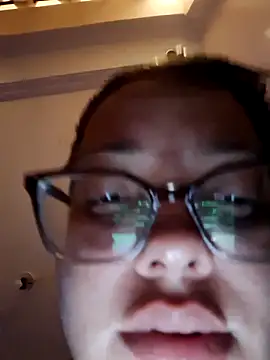 sexyterapy online show from April 17, 2026, 2:14 am