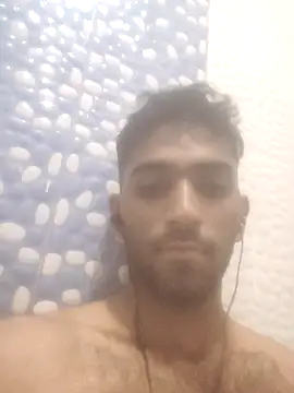 loganwollf online show from February 25, 2025, 4:14 am