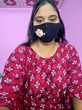 Hot Maleka online show from October 13, 2025, 1:27 am