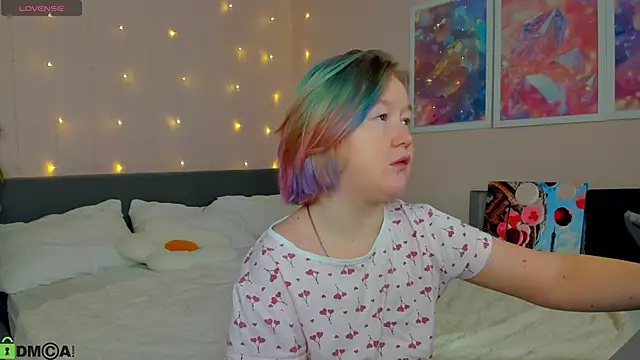 Snapshot of Sara_Robinson chatting on January 12, 2026, 2:39 am Sara Robinson online show from January 12, 2026, 2:39 am