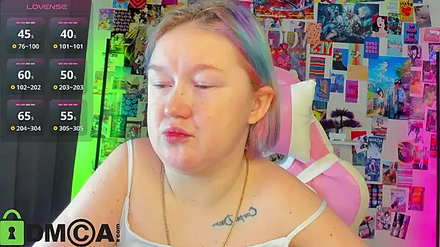 Snapshot of Sara_Robinson chatting on January 15, 2026, 2:49 am Sara Robinson online show from January 15, 2026, 2:49 am