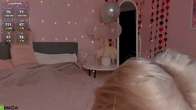 Snapshot of Sara_Robinson chatting on February 28, 2026, 2:56 am Sara Robinson online show from February 28, 2026, 2:56 am