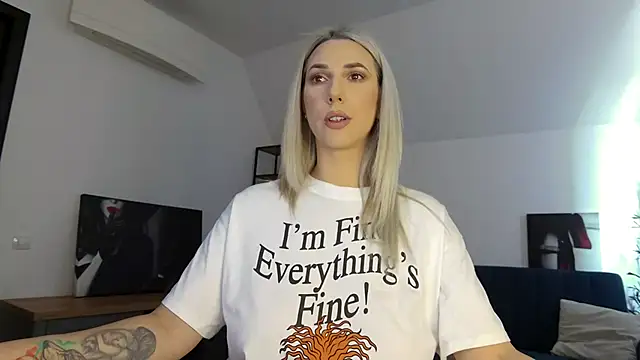 KhloeK online show from February 24, 2025, 1:10 pm