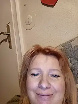 Lauri scherri online show from October 19, 2025, 9:37 pm