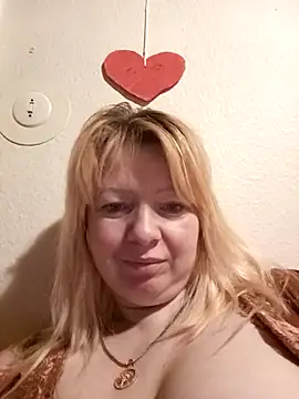 Snapshot of Lauri_scherri chatting on January 12, 2026, 6:18 am Lauri scherri online show from January 12, 2026, 6:18 am