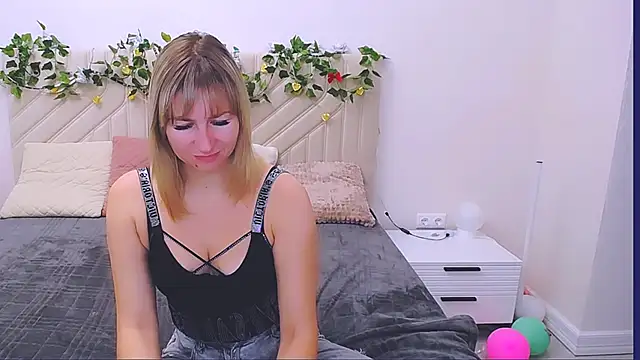 Incredible Ariela online show from September 16, 2025, 5:41 am