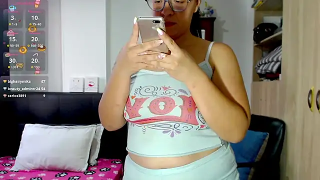 Snapshot of miia-big1boobs_ chatting on January 24, 2025, 10:19 pm miia-big1boobs online show from January 24, 2025, 10:19 pm