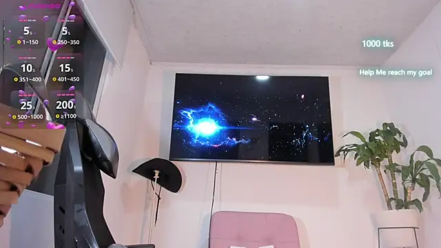 emily palmeer online show from November 4, 2025, 10:03 am